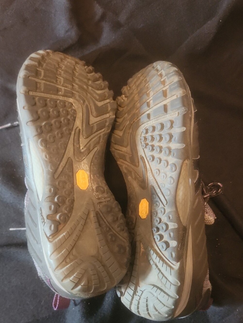 Merrell Women's Gray and Purple Athletic Hiking Shoes - Picture 2 of 3